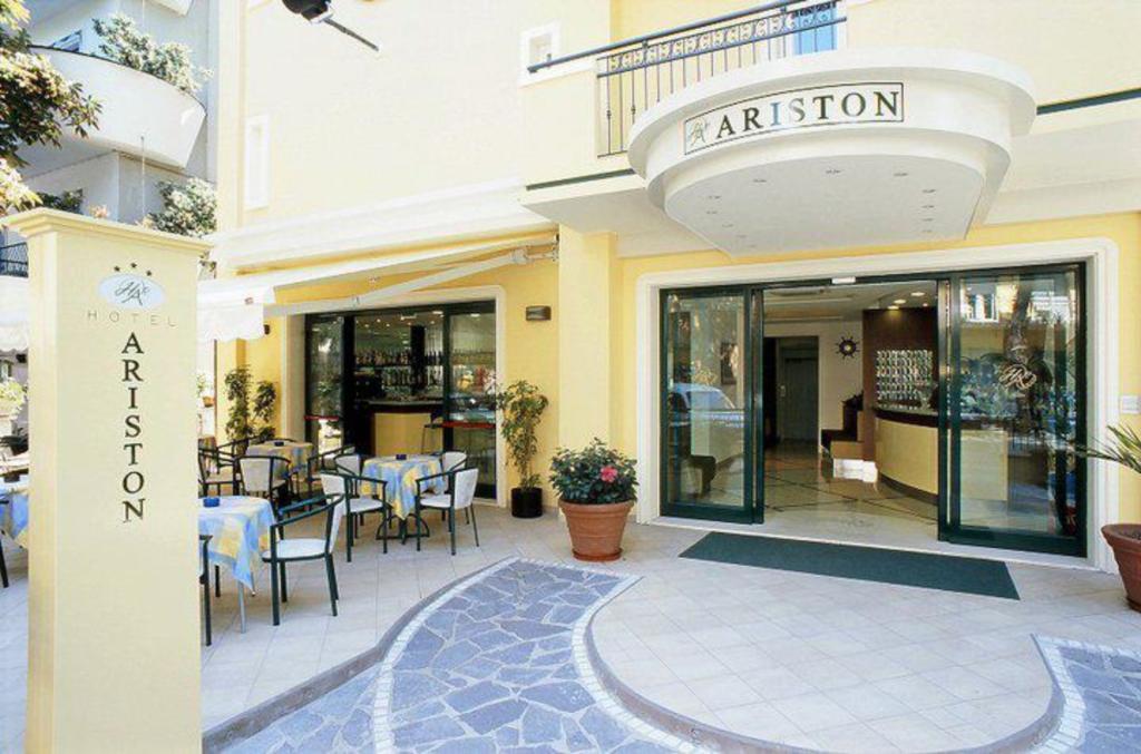 Hotel Ariston ميسانو ادرياتيكو المظهر الخارجي الصورة