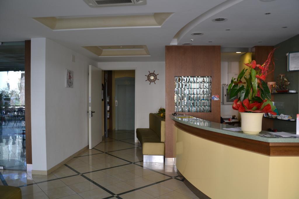 Hotel Ariston ميسانو ادرياتيكو المظهر الخارجي الصورة